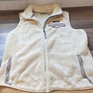 L.L.Bean Women's Hi-Pile Fleece Vest in cream or beige